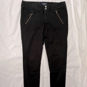 American Eagle women’s pants, size 2